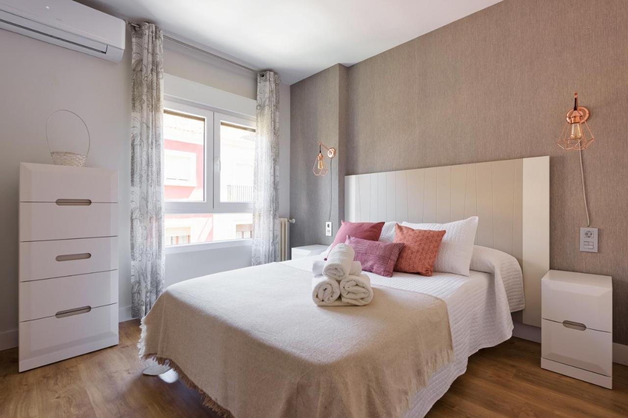 Apartamento Centrico Parking Aire Acondicionado Y Wifi Гранада Екстер'єр фото