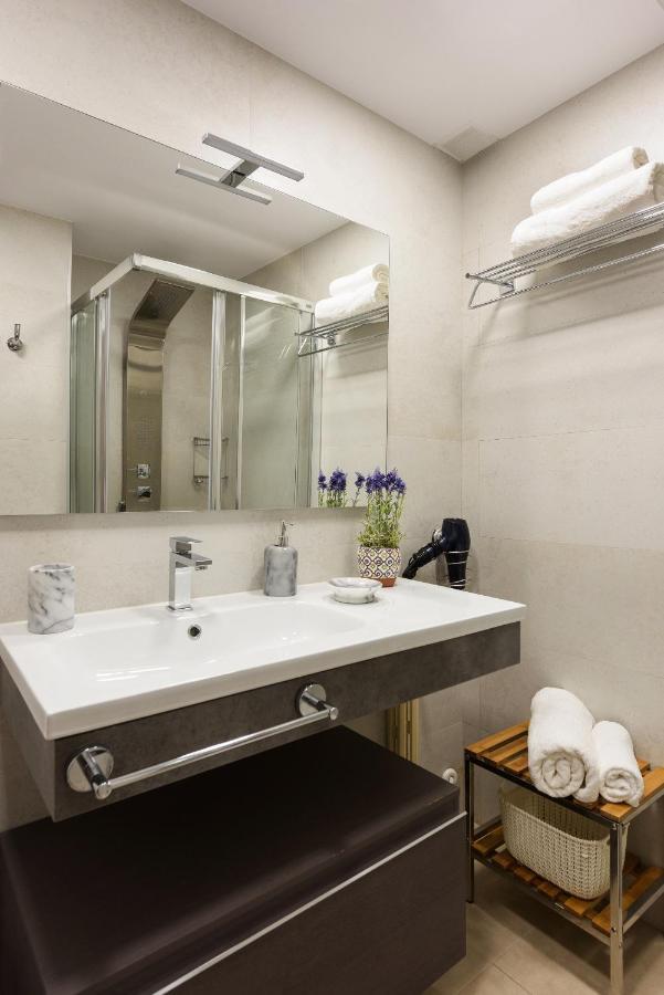 Apartamento Centrico Parking Aire Acondicionado Y Wifi Гранада Екстер'єр фото
