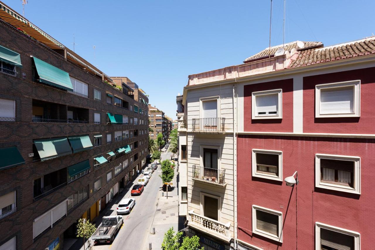 Apartamento Centrico Parking Aire Acondicionado Y Wifi Гранада Екстер'єр фото